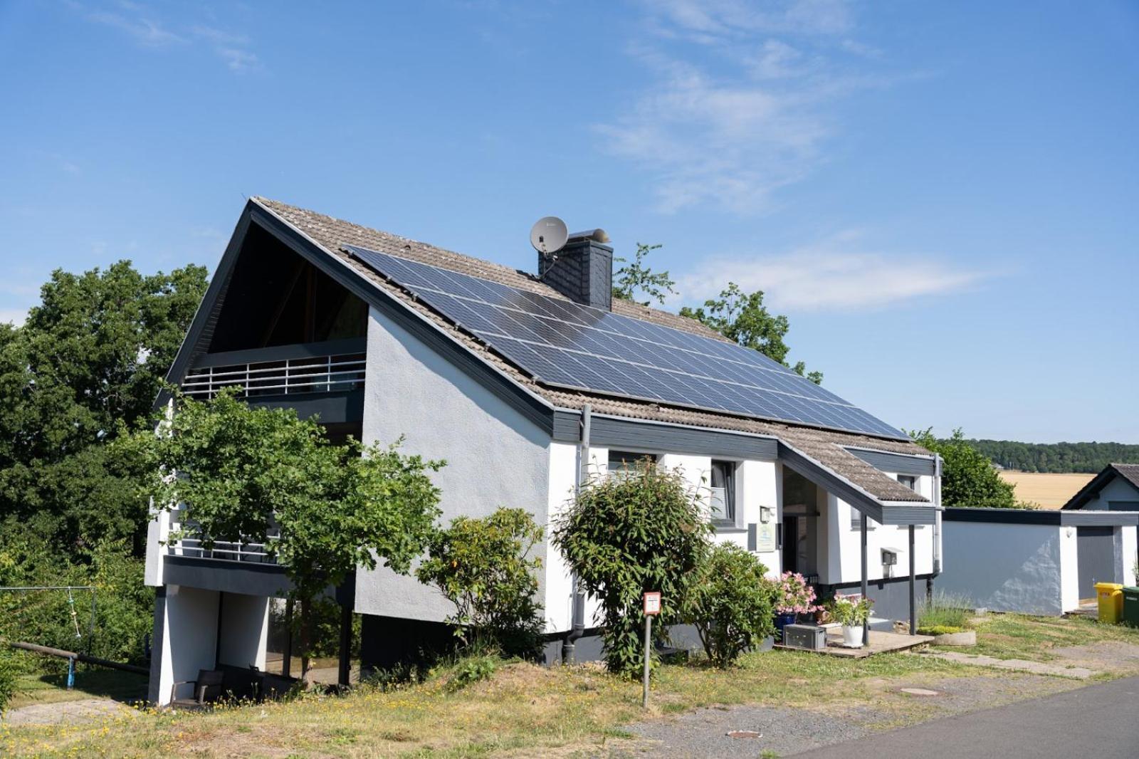 Ferienhaus Schoene Aussicht Ferienwohnung Gruen Hemfurth-Edersee 외부 사진
