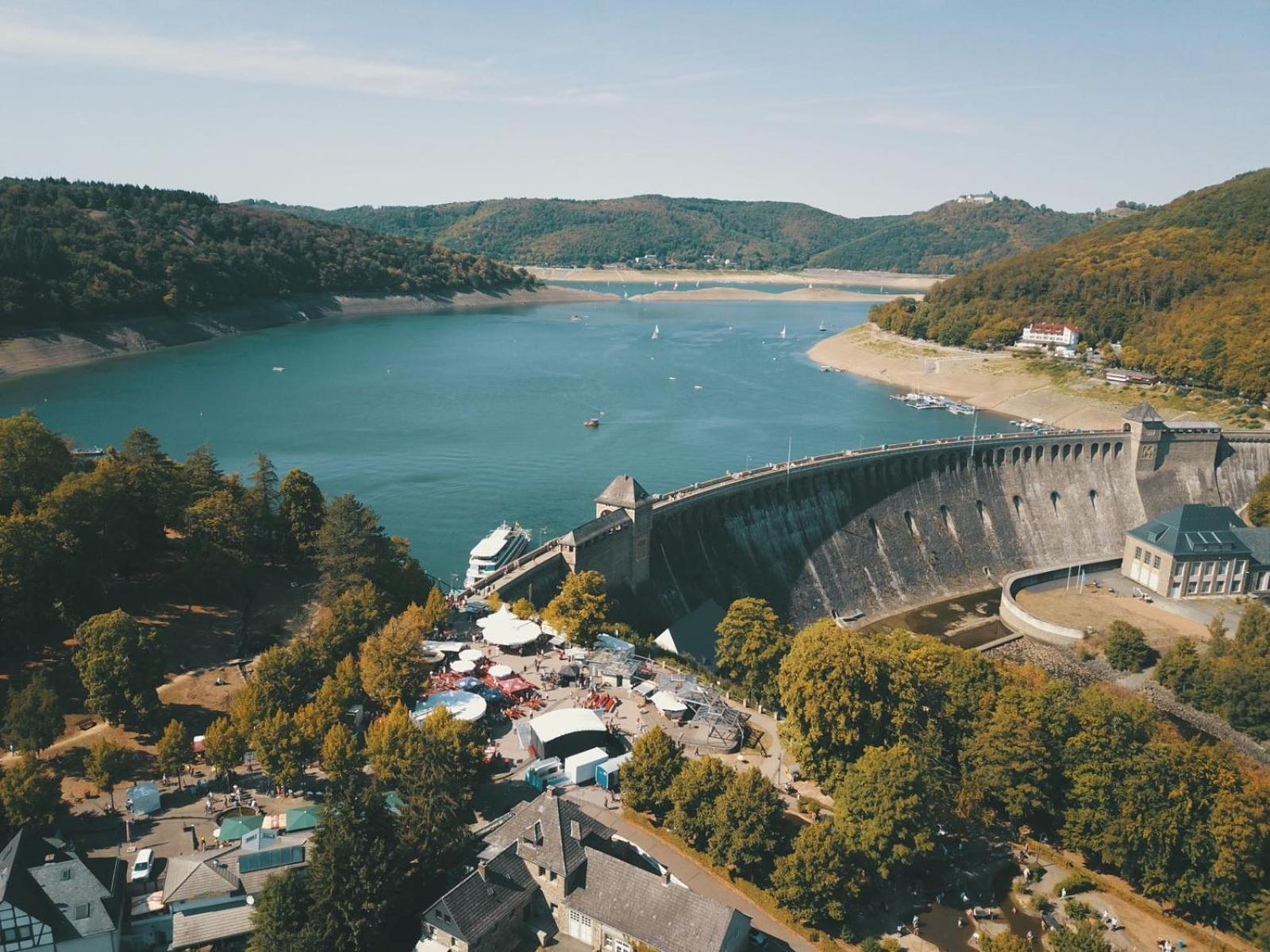 Ferienhaus Schoene Aussicht Ferienwohnung Gruen Hemfurth-Edersee 외부 사진